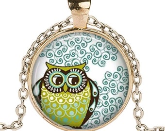 Collier "L'Hibou, owl"  pendentif médaillon cabochon verre