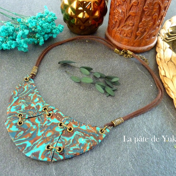 Collier plastron de couleurs turquoise marron fait-main en pâte polymère pour femme ou fille