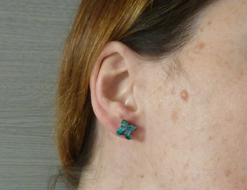 polymer clay for woman or girl handmade Shamrocks green blue earrings black silver