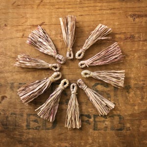 Small Light Brown Rafia Tassels 1 1/4 Inch (10pcs.) D11