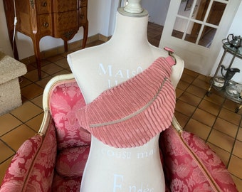 Sac Banane/velours côtelé rose/doublé en coton fantaisie /se porte en bandoulière/sangle coton  polyester  /réglable/sac tendance/ 40x22cm/