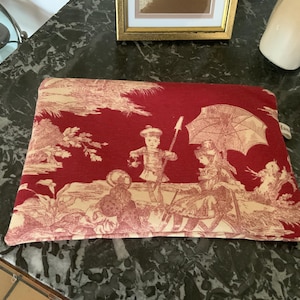 Astuccio con cerniera/Toile de Jouy Histoires d'eau/rosso e avorio/foderato a nido d'ape/26x18cm/per piccoli contenitori/raffinato/astuccio piatto/