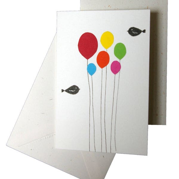 Carte " deux oiseaux et 6 ballons multicolores " / carte postale / papiers découpés et collés / réalisée à la main