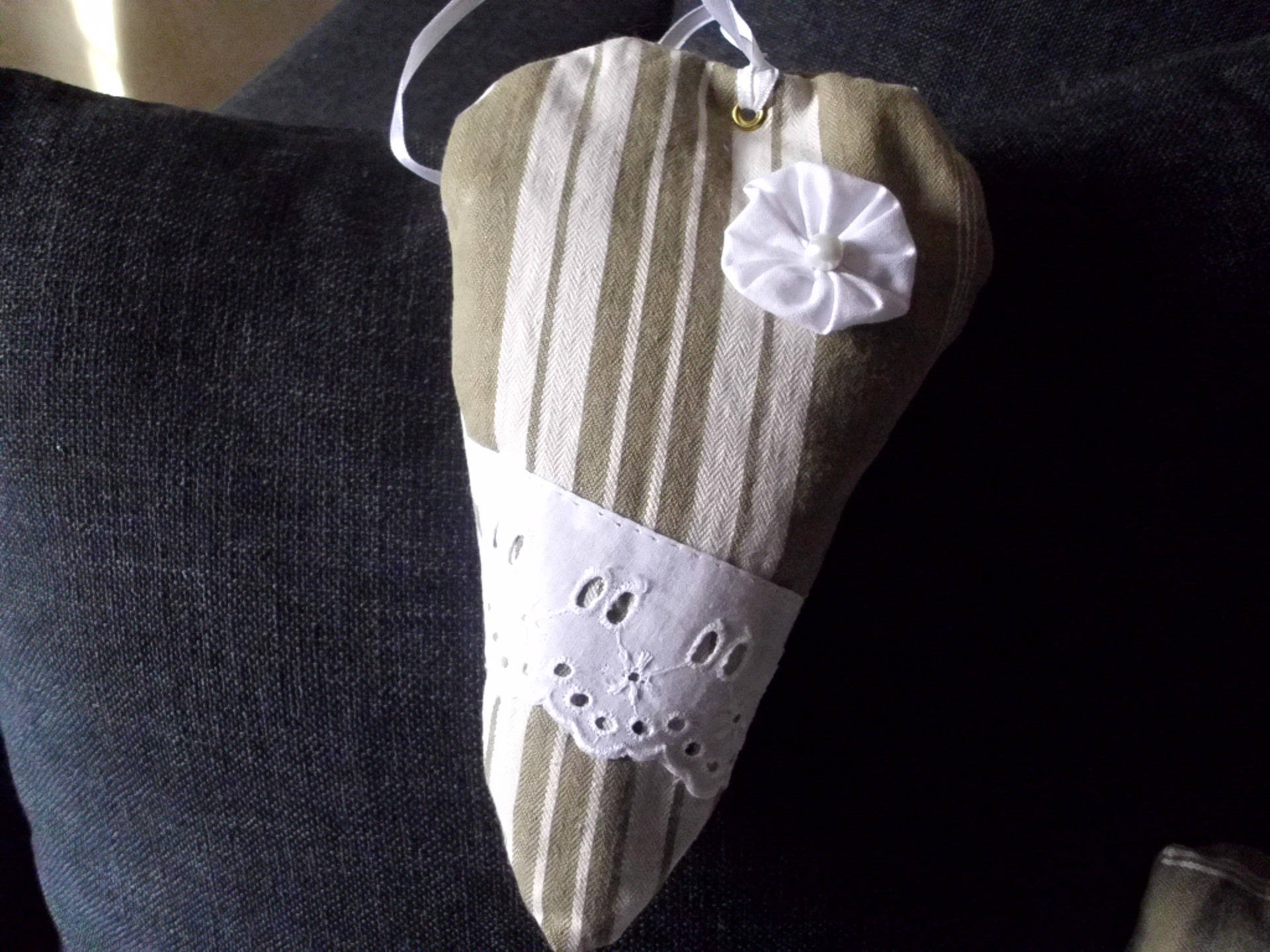 Coussin Coeur Senteur Lavande à Suspendre