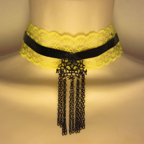 Collier ras du cou jaune et noir