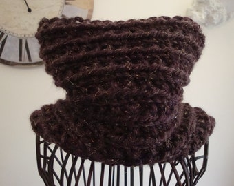 Snood, neck cover, wine lees, sparkling yarn, soft and warm, hand knit