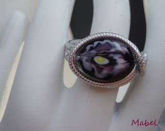 Bague en verre,  prune et vert ,  fil alu embossé argenté, réglable,