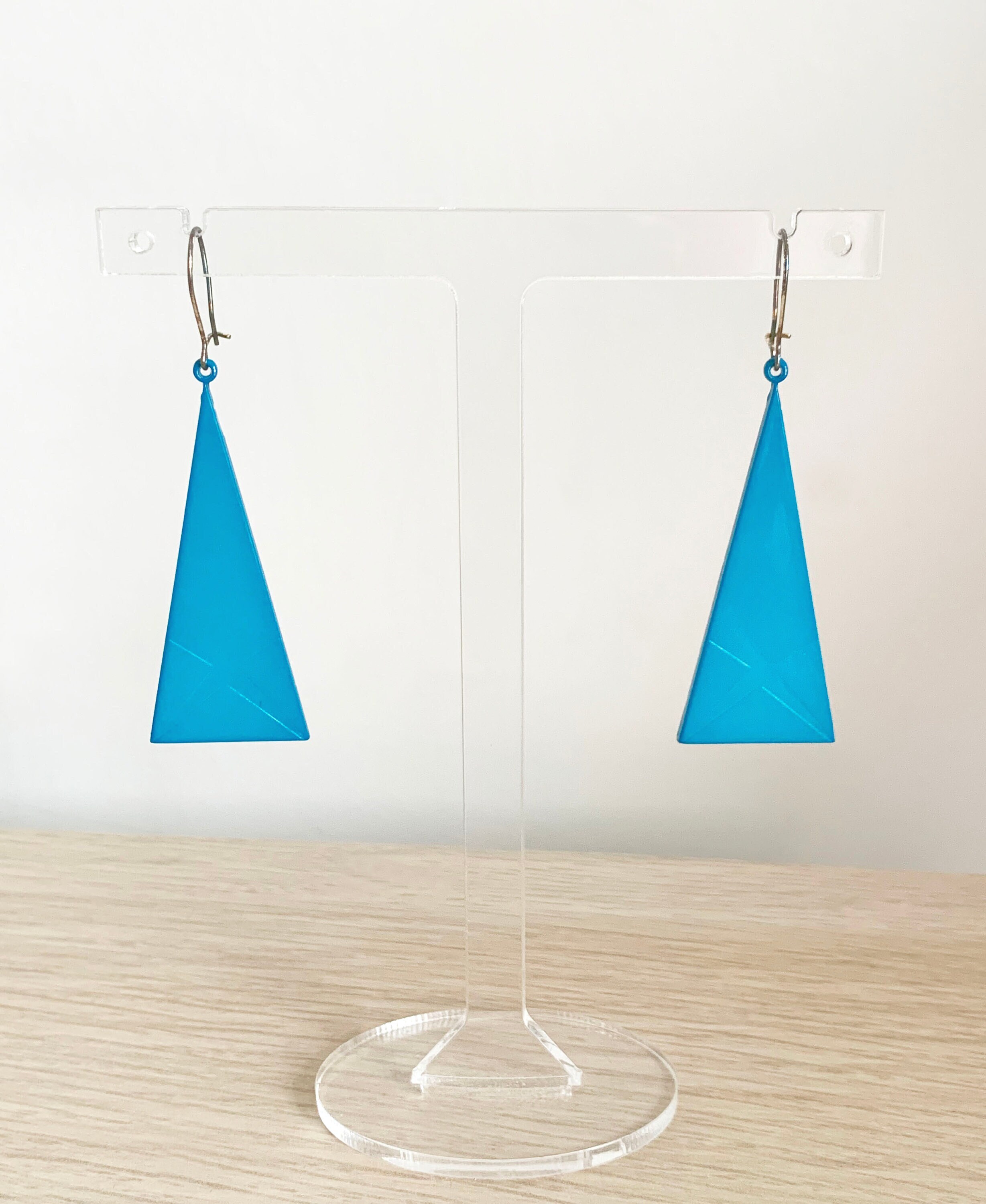 Boucles D'oreilles Pendantes Longues Géométriques - 4 Triangles Isocèles Reliés, Métal Argenté, Occasion Bon état