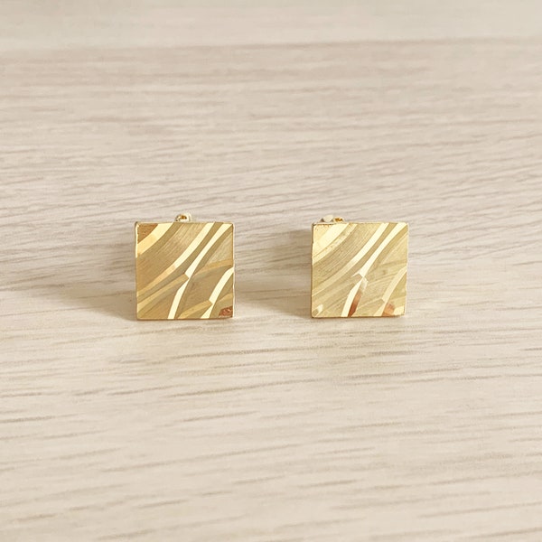 Vintage Retro 80s Gold Plated Square Wave Stripy Ridged Textured Pattern Engraved Men's Cufflinks Classic Menswear Small Cuff Links