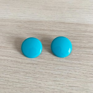 Retro Vintage 80s Turquoise Blue Round Circle Smooth Flat Lightweight Colourful Spring Summer Autumnal Winter Small Stud Earrings