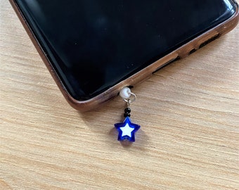 Protección para Toma de Teléfono, Llavero Antipolvo para Móvil y Tablet Estrella Azul y Cuentas Negras, Gorro Kawaii