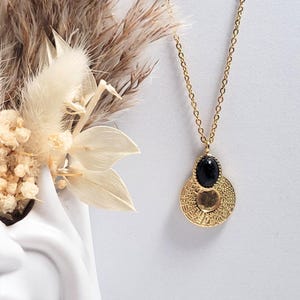 Gold-plated stainless steel pendant necklace with Blue Sandstone stone