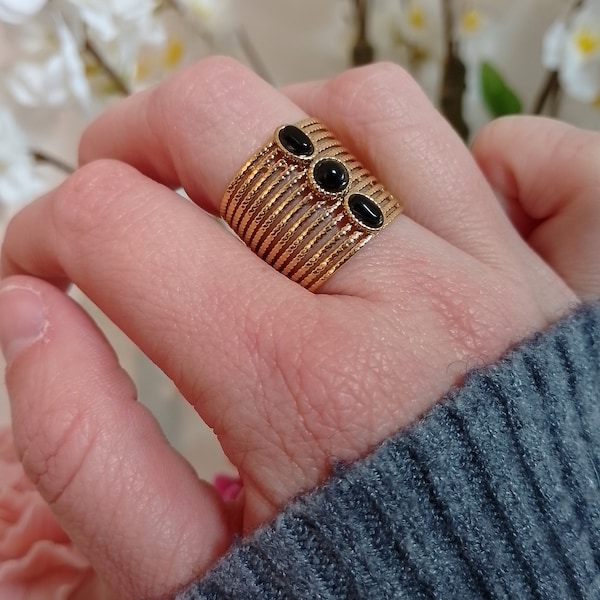 Grande bague multi rang ajustable en acier inoxydable doré et pierre  naturelle noir pour femme