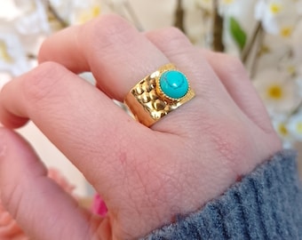 Bague ajustable doré et sa pierre turquoise • Bagues réglables •  Bijoux femme • Idée cadeau femme • Tendance • livraison gratuite