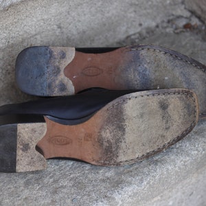 90's Tods Dark Blue Loafers with Small Heel / Vintage shoes / EU 39 1/2 / Made in Italy / Italian Shoes image 9