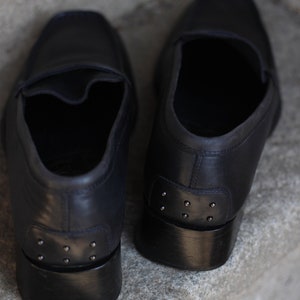 90's Tods Dark Blue Loafers with Small Heel / Vintage shoes / EU 39 1/2 / Made in Italy / Italian Shoes image 7