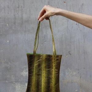 90s Green Snake Mini Shopper Bag / Shoulder bag / Leather bag / Vintage bag / Vintage Shopper / Two handles image 3