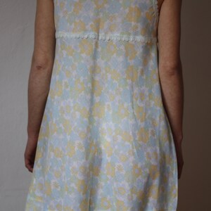 70s Floral Slip Dress / Vintage Negligee / 70s Clothing / Vintage Pajamas / Vintage Baby doll image 4