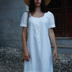 SHORT DRESS SANGALLO LACE