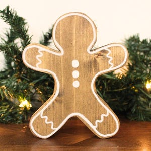 Wood Standing Gingerbread Man, Christmas Tiered Tray Decor, Rustic Holiday Decorations, Merry Kitchen Decoration