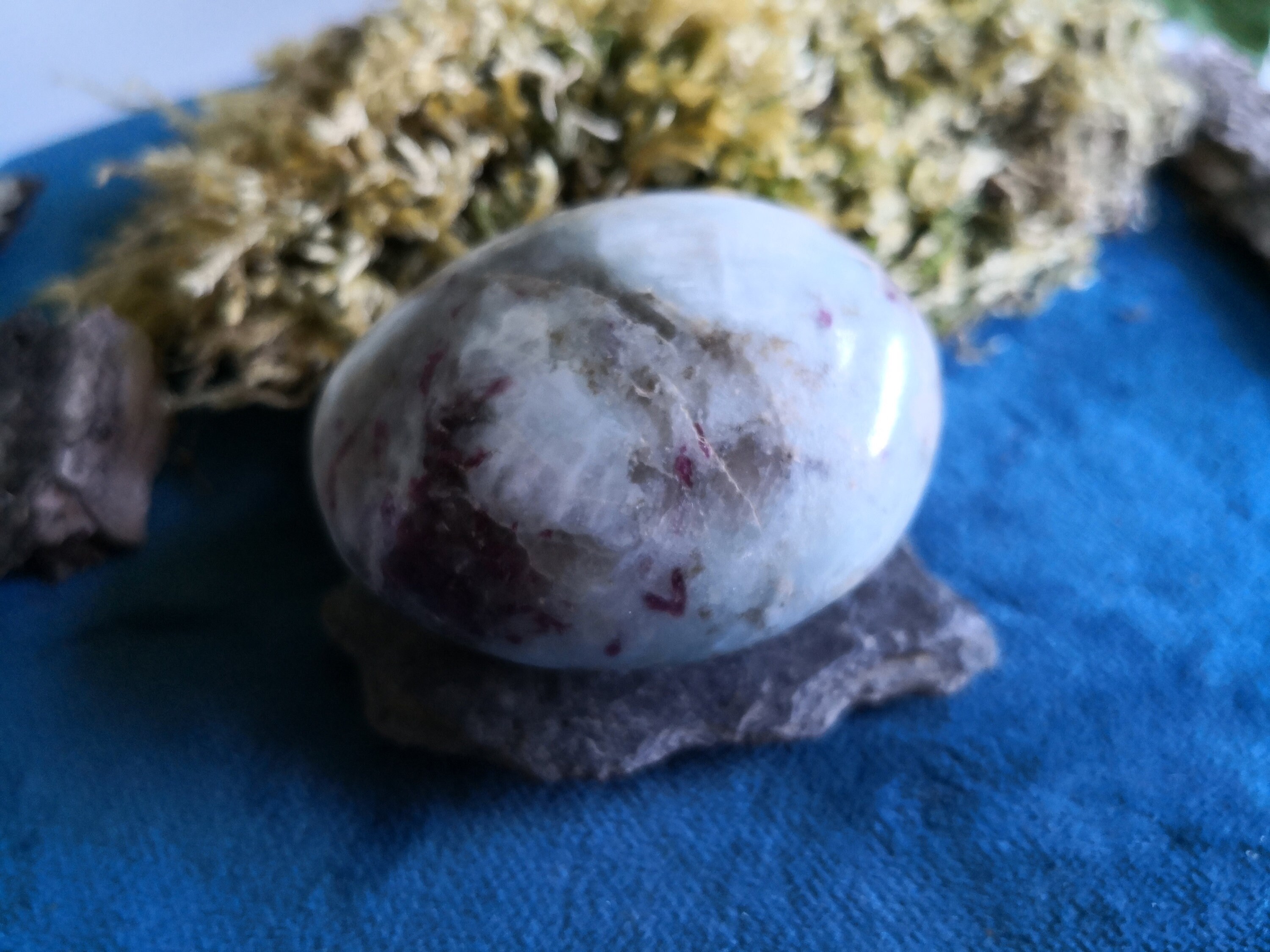 Tourmaline Rubellite Galet Madagascar 70 Gr