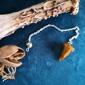 Tiger&#39;s eye pendulum pyrite divination dowsing crystal
