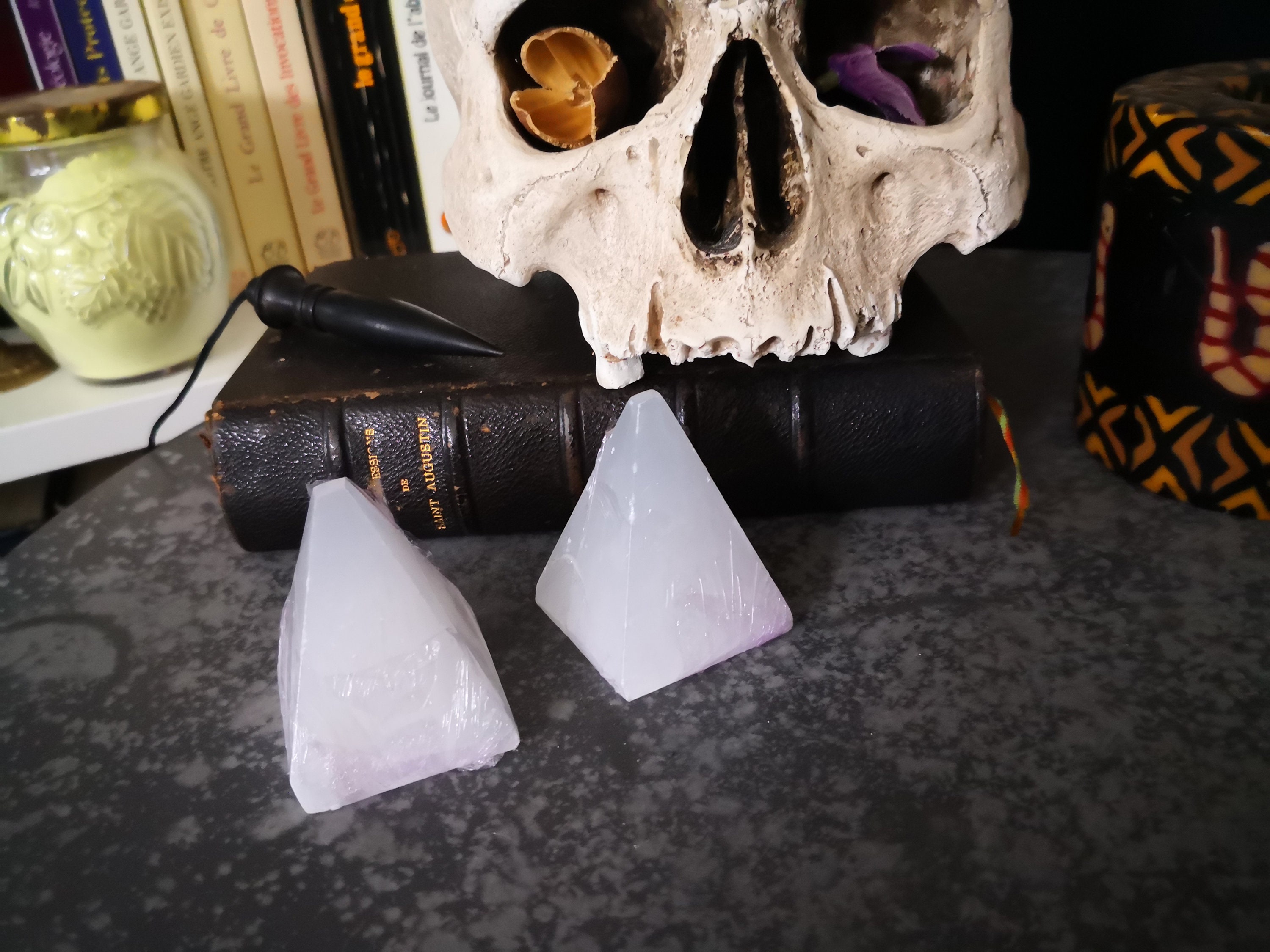 Sélénite Pyramide 5.5 cm Nettoyage Aura Pierre Naturelle Maroc