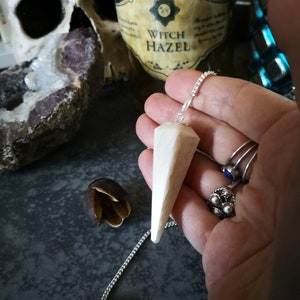 Moonstone pendulum crystal tip stone divination dowsing