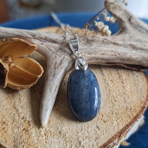 Blue Kyanite Necklace Pendant 925/1000 Sterling Silver