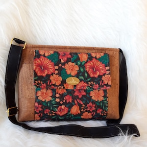 Bolso bandolera de corcho Spencer Ogg Midi