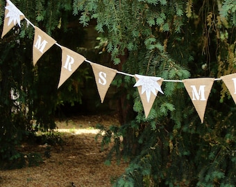 Lesbian wedding pennant garland, Mrs and Mrs