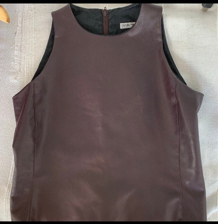 armani vest top