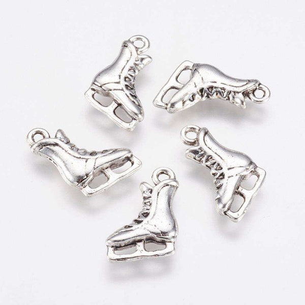 5 BRELOQUES CHARMS patins à glace metal argente - creation bijoux PERLES