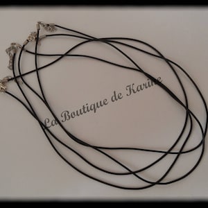 4 COLLANE IN CORDA DI GOMMA nera solida "buna cord" ø 2 mm con chiusura - creazione di gioielli con perline
