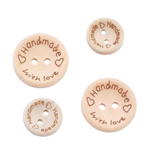 5 BOTTONI IN LEGNO BEIGE CHIARO Rotondi 20 mm 2 fori - mix "Fatto a mano" e "con amore" - Creazione cucito fai da te