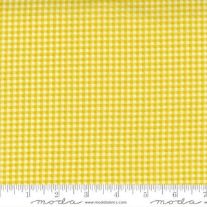 シーショア ドライブ - シェリー & チェルシー - ピクニック チェック - シトリン - 37626-11 - 生地は 1/2 ヤード単位で販売され、連続的にカットされます