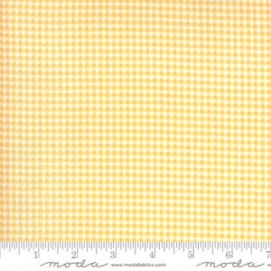 Kitty Corn - Urban Chiks - Gingham - Candy Corn - 31177-14 - Fabric is sold in 1/2 yard increments and cut continuously