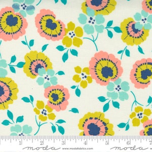 Morning Light - Line Pull McCray - Pansy Floral - Cloud Blossom - 23340-11 - Le tissu est vendu par incréments de 1/2 yard et coupé en continu