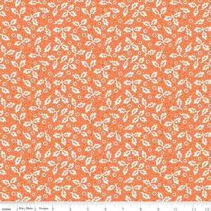 Flea Market - Lori Holt - Leaves - Pumpkin - C10218-Pumpkin - Fabric is sold in 1/2 yard increments and cut continuously