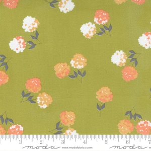 Cozy Up - Corey Yoder - Clover Floral - Moss - 29121-15 - Fabric is sold in 1/2 yard increments and cut continuously