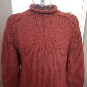 Pull pour homme, col roulotté, taille 48 / 50 ou XL, tricoté à la main, couleur marron, pull grosses mailles, en laine, couleur marron image 1