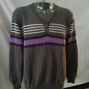 Men&#39;s sweater, hand knitted, French wool, V-neck, brown with stripes, size XXL, chic and casual, trendy sweater