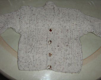 Baby vest, Irish sweater style, beige color, size 18 months, hand knitted, wool, with cables, V collar, 4 buttons