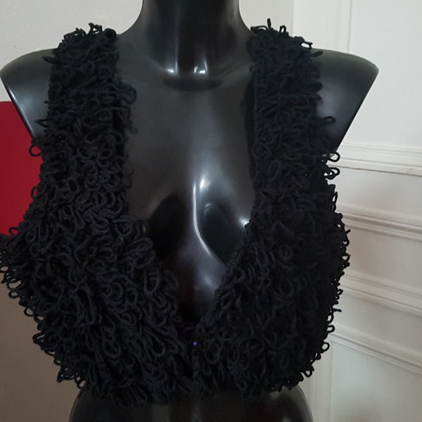 Boléro noir pour femme,original en maille bouclette, taille 38/40, au tricot, fait à la main, en coton et polyester, écolo et tribal