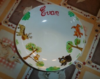 assiette peinte à la main porcelaine personnalisée "les animaux de la forêt "