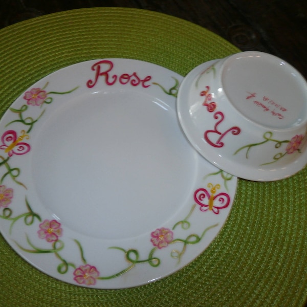 assiette et bol porcelaine peinte bébé motif fleurs et entrelacs rose & or personnalisés