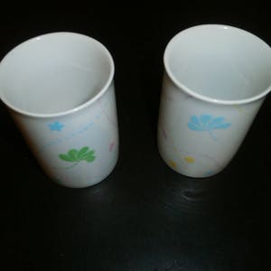 2 porcelain mugs painted in pastel color DESTOCKING image 2