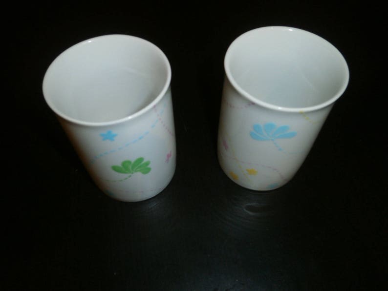 2 porcelain mugs painted in pastel color DESTOCKING image 2