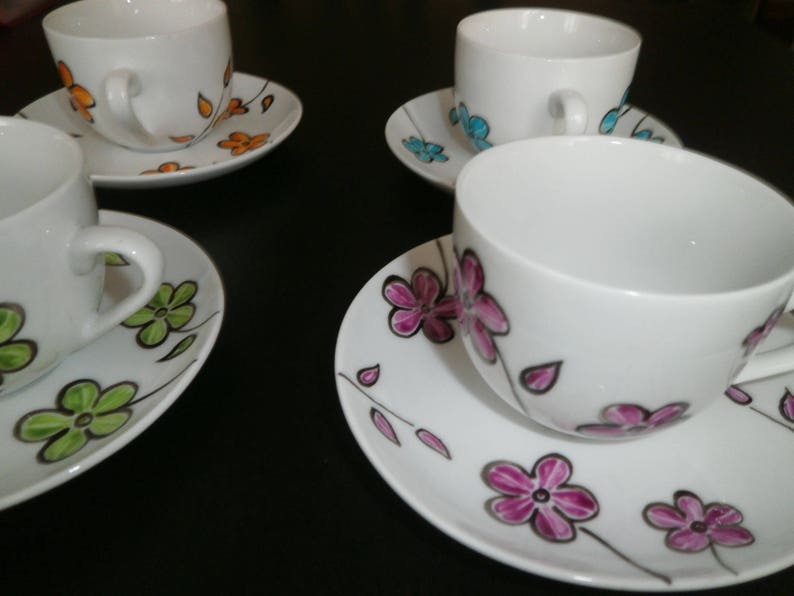 service de tasses en porcelaine peint unique Manaé image 5