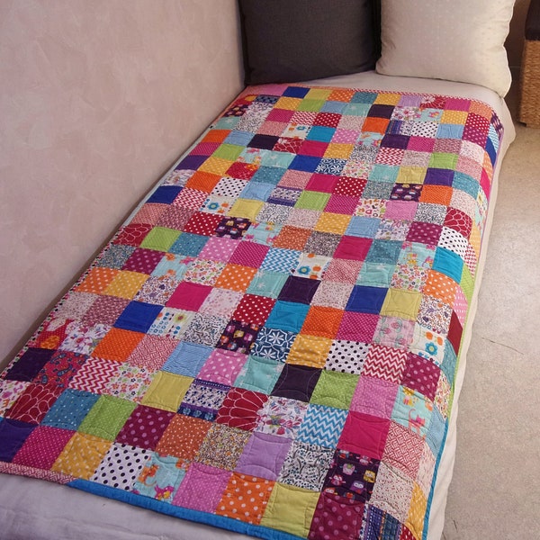 Plaid patchwork multicolore 150x100cm - plaid enfant patchwork couleurs vives - couverture patchwork coton